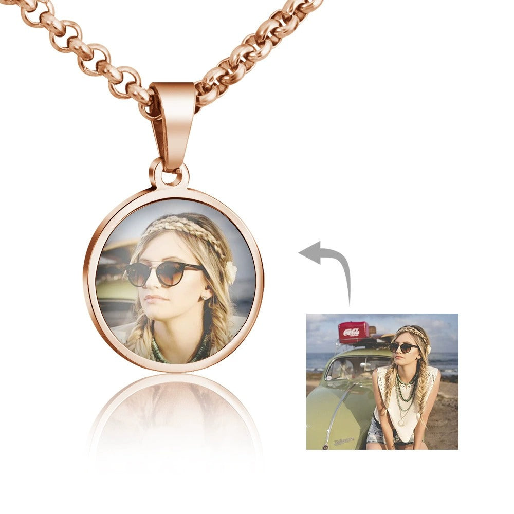 Custom Round Photo Locket Necklace With Engraving-L013