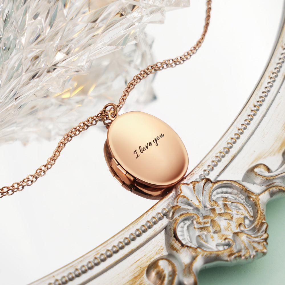 Custom Round/Oval Photo Locket Necklace With Engraving-L014