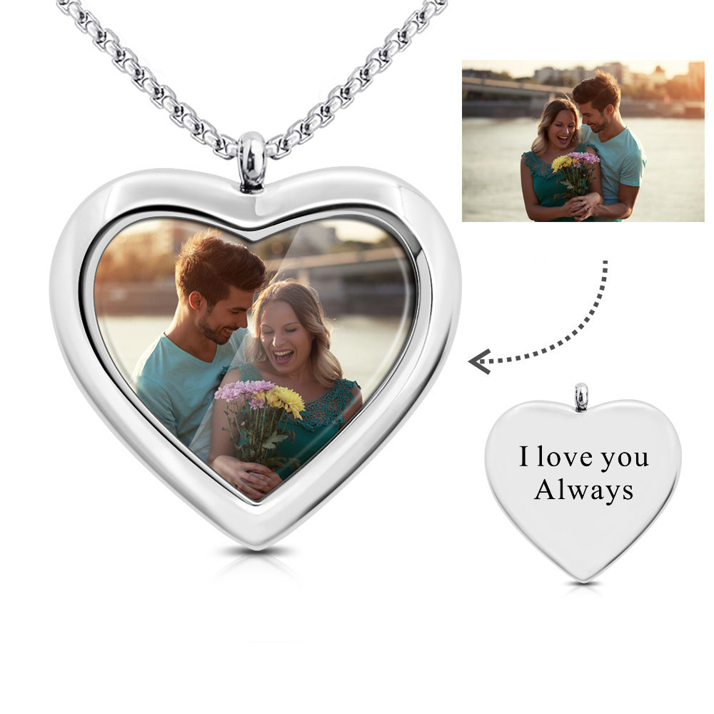 Heart-Shaped Photo Locket Necklace With Engraving-L016